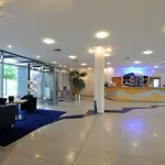 Stadthafen Hotell 3*
