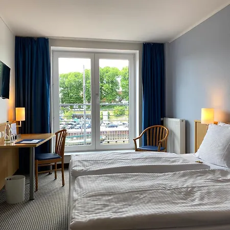 Stadthafen 酒店 3*