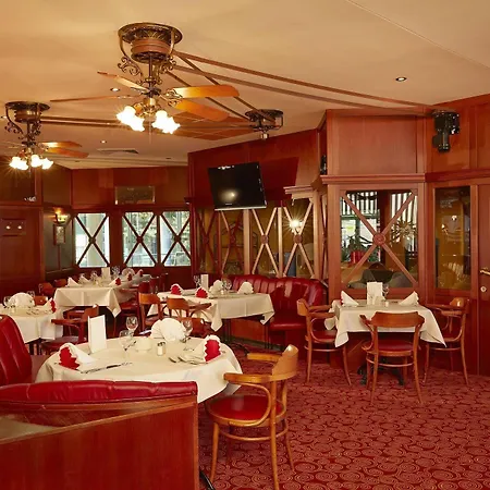 Stadthafen 3* 施塔德